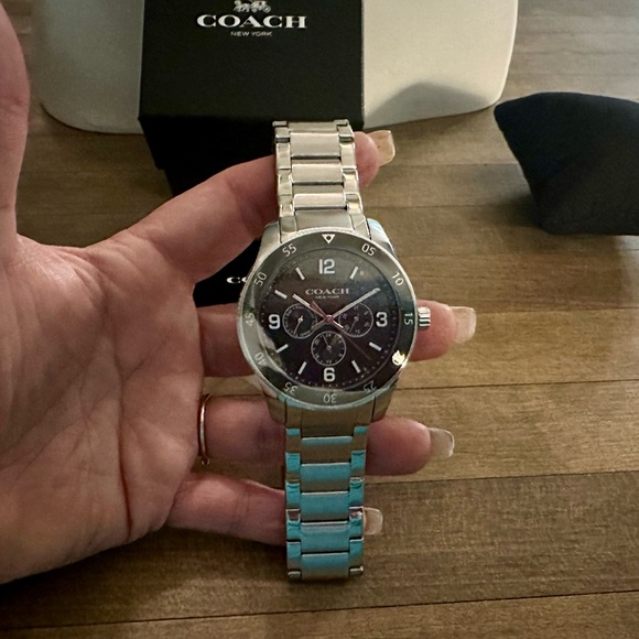 Coach Ivory Ruby Watch, 32 Mm Signature Canvas Wristwatch - Picture 15 of 16